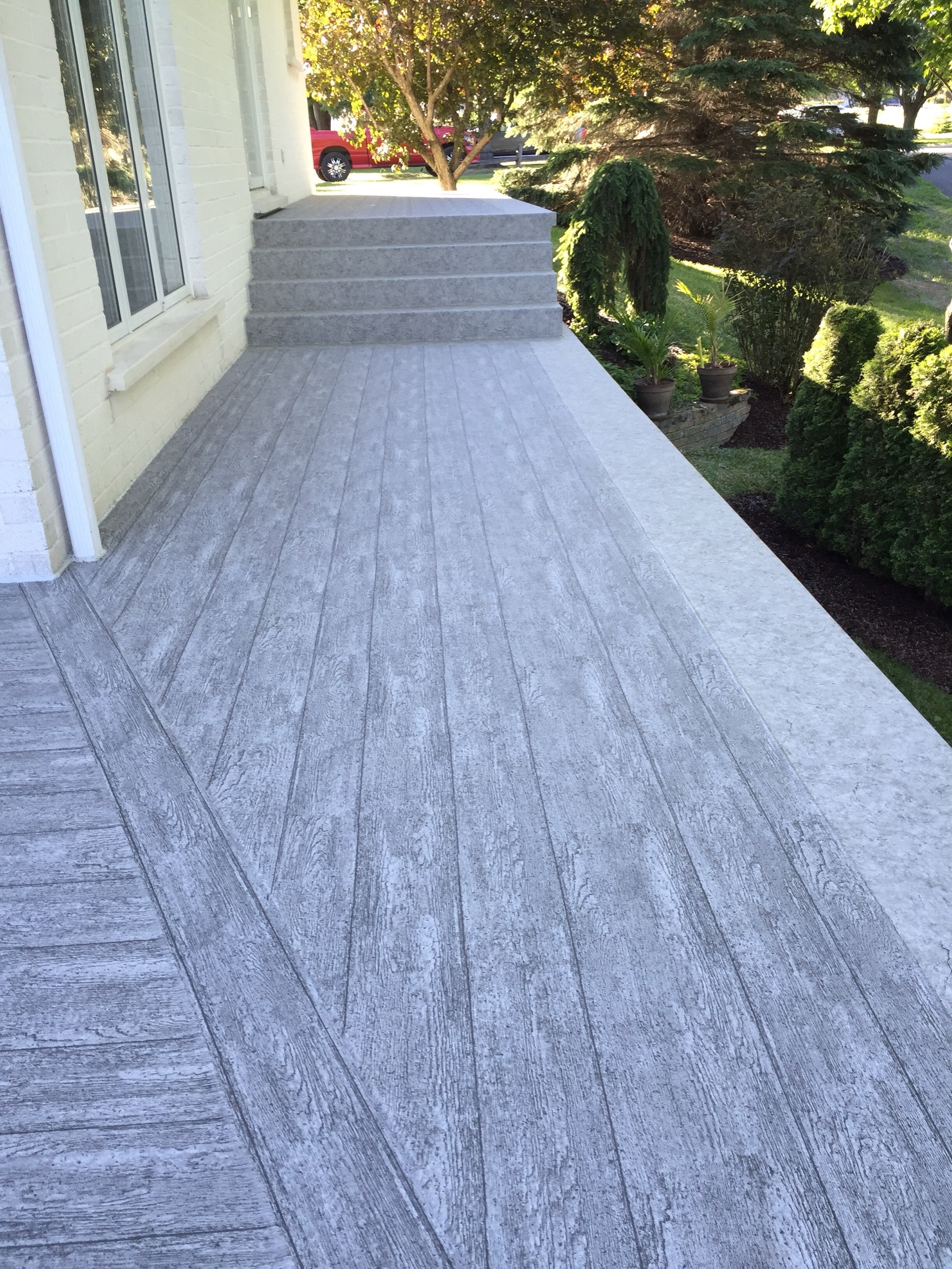 Installation membrane PVC Jonquière - Patio avec escalier