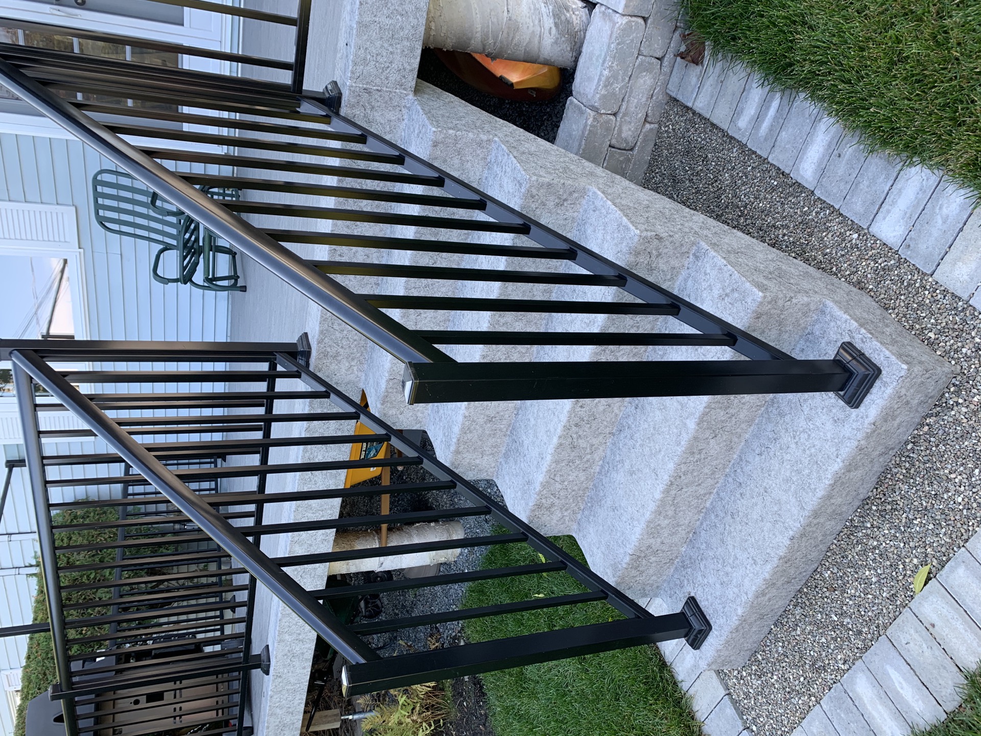 Finition gravier membrane PVC Chicoutimi - Installation Scello